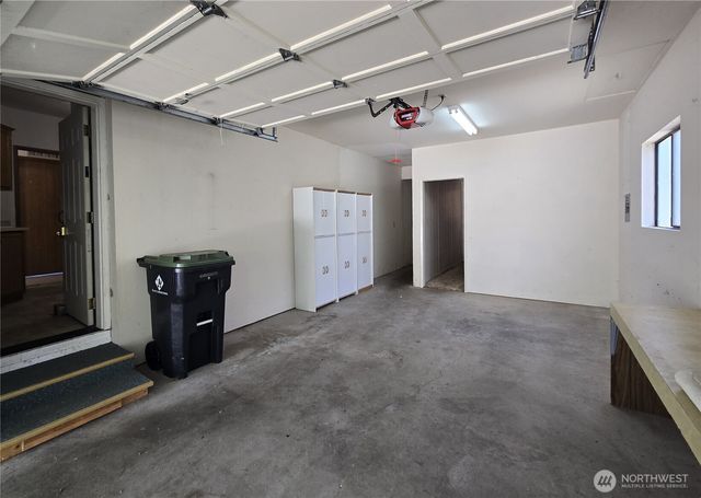 221 Parkwood Boulevard, Sequim, WA 98382