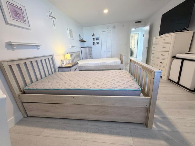 1340 S Ocean Boulevard 503, Pompano Beach, FL 33062