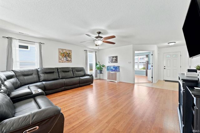 4915 Pocono Crossing, Fort Wayne, IN 46808