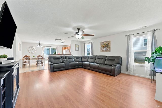 4915 Pocono Crossing, Fort Wayne, IN 46808