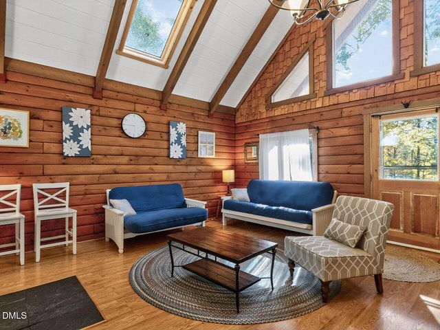 300 Rabbit Run, Pittsboro, NC 27312