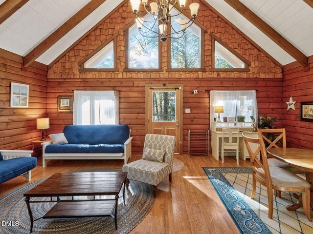 300 Rabbit Run, Pittsboro, NC 27312