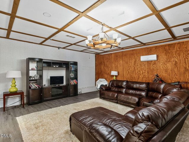 300 Rabbit Run, Pittsboro, NC 27312