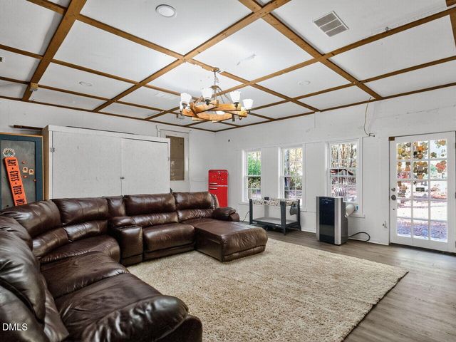 300 Rabbit Run, Pittsboro, NC 27312