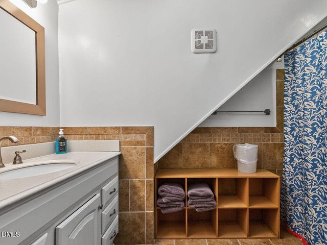 300 Rabbit Run, Pittsboro, NC 27312