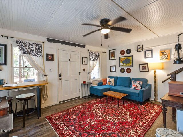 300 Rabbit Run, Pittsboro, NC 27312