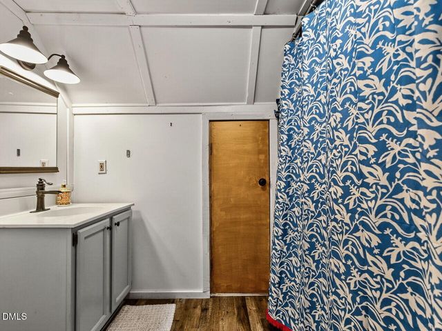 300 Rabbit Run, Pittsboro, NC 27312