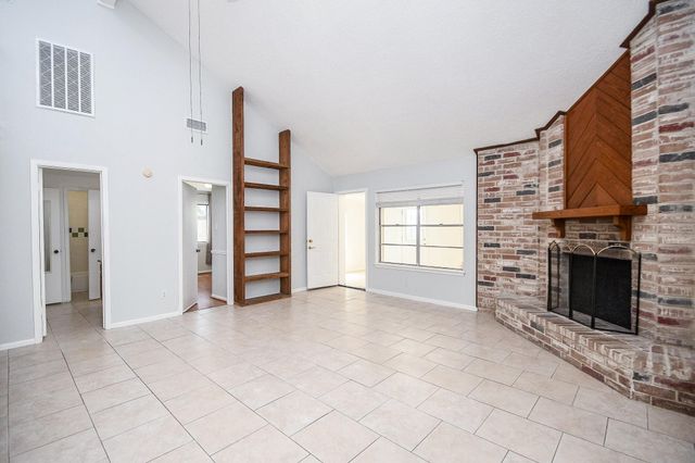 2430 Long Reach Drive, Sugar Land, TX 77478