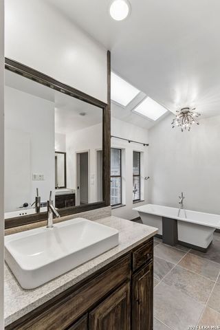 12603 OLD WICK RD, San Antonio, TX 78230