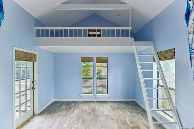 12603 OLD WICK RD, San Antonio, TX 78230