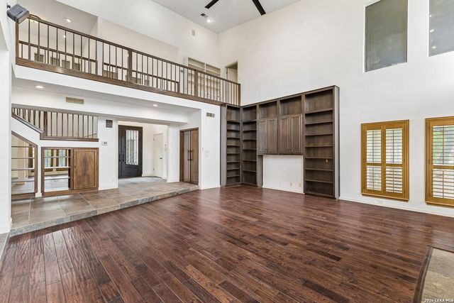 12603 OLD WICK RD, San Antonio, TX 78230