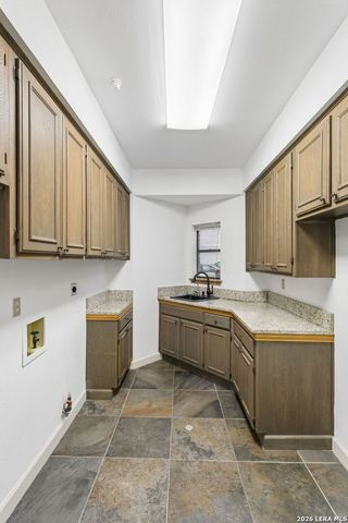 12603 OLD WICK RD, San Antonio, TX 78230
