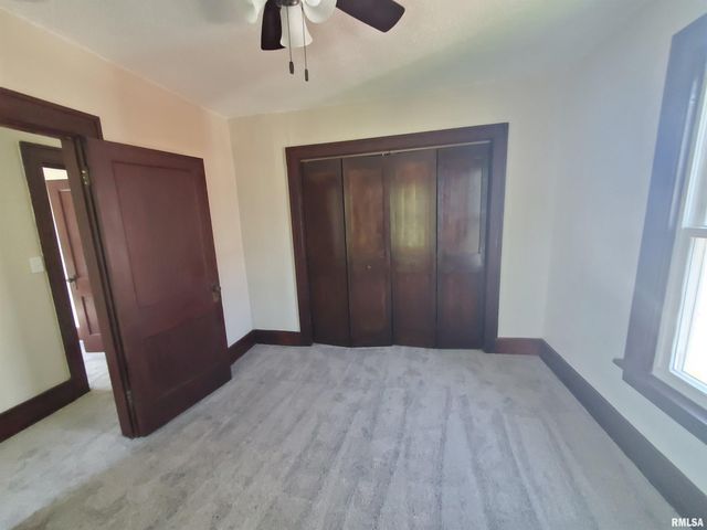 612 44TH Street, Rock Island, IL 61201