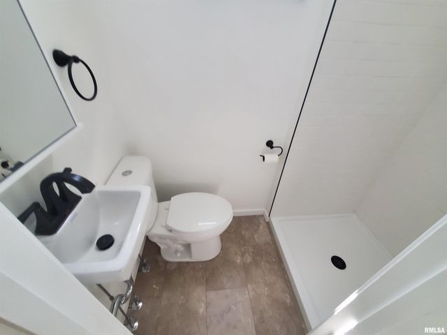 612 44TH Street, Rock Island, IL 61201