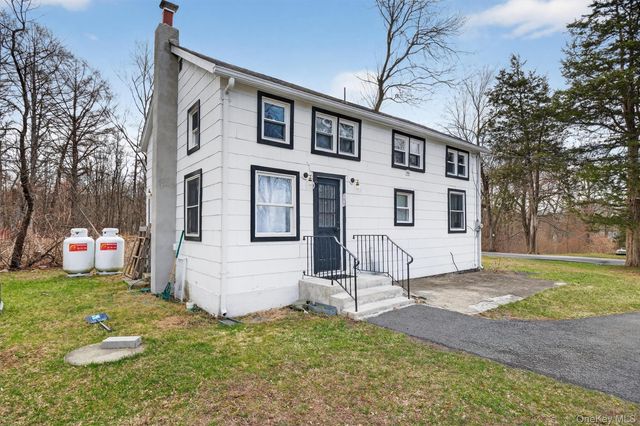 111 Sunrise Trail, Plattekill, NY 12589