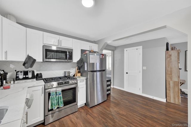 111 Sunrise Trail, Plattekill, NY 12589