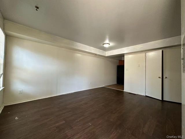 2000 Mapes Avenue, Bronx, NY 10460
