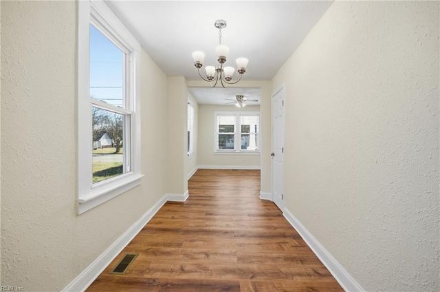 923 Hampton AVE, Newport News, VA 23607