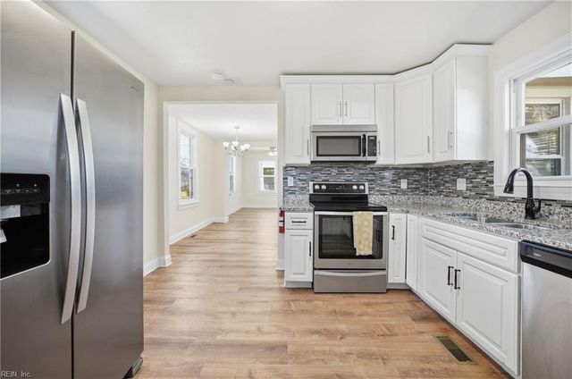 923 Hampton AVE, Newport News, VA 23607