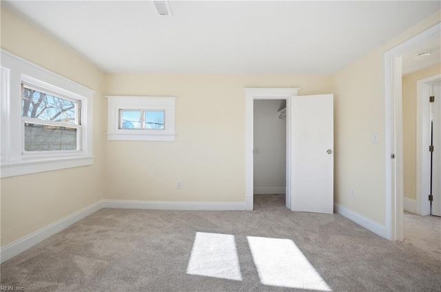 923 Hampton AVE, Newport News, VA 23607