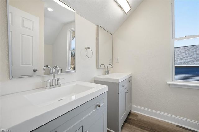 923 Hampton AVE, Newport News, VA 23607