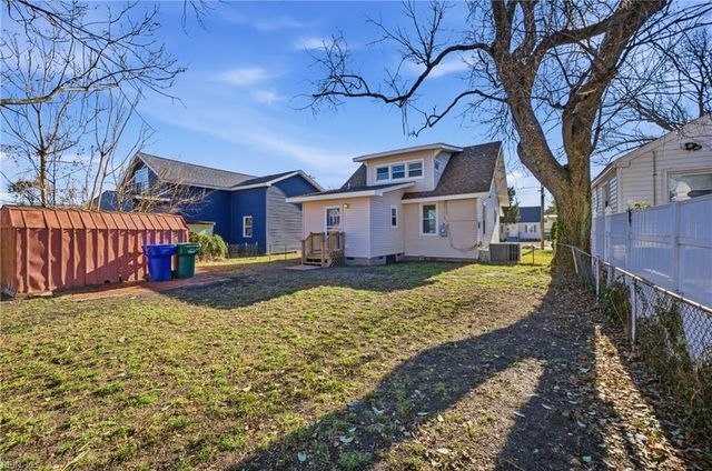 923 Hampton AVE, Newport News, VA 23607