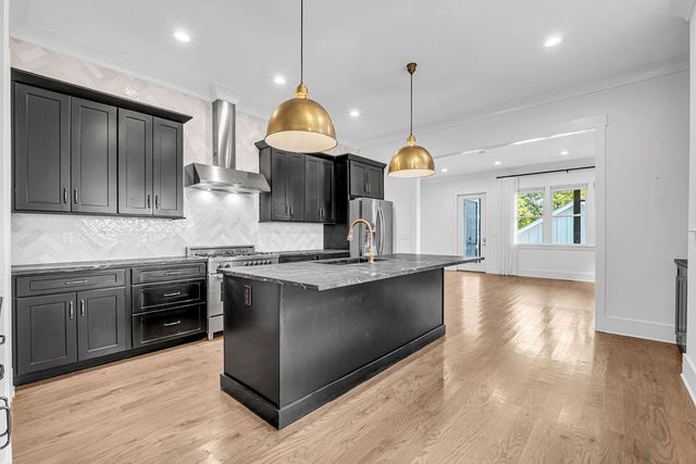 1106 Caldwell Ave, Nashville, TN 37204
