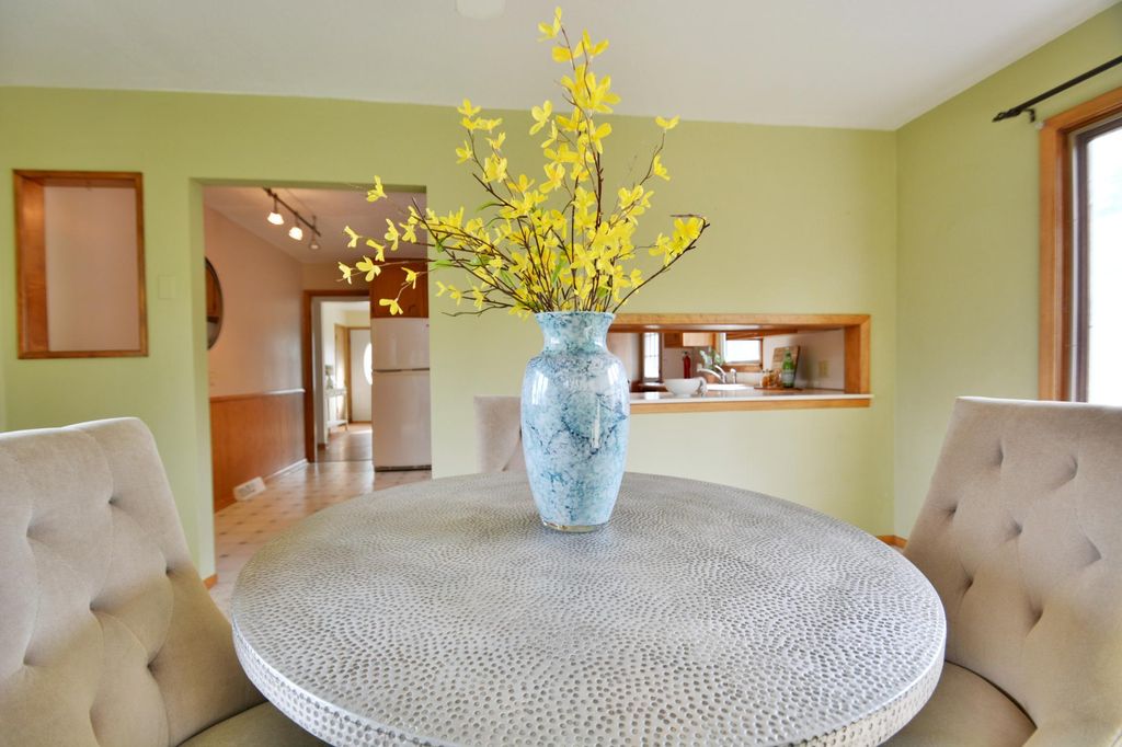 4522 Chatham Road NE, Columbia Heights, MN 55421 — photo 5