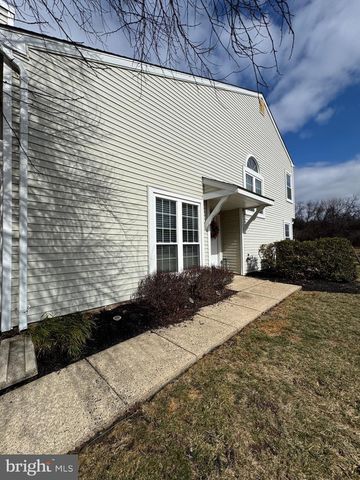 17 PARKVIEW WAY, Newtown, PA 18940
