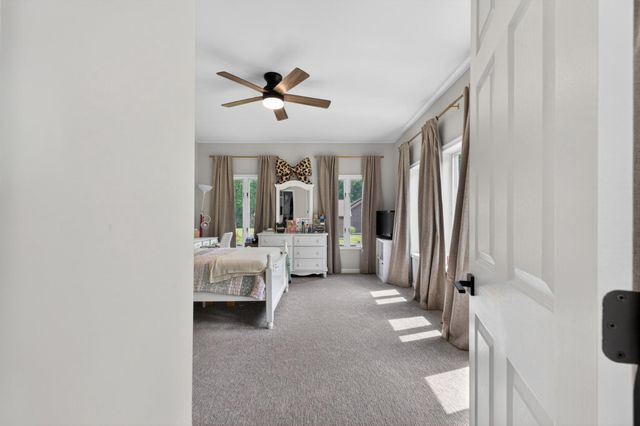 836 HARDINGVILLE RD, Monroeville, NJ 08343