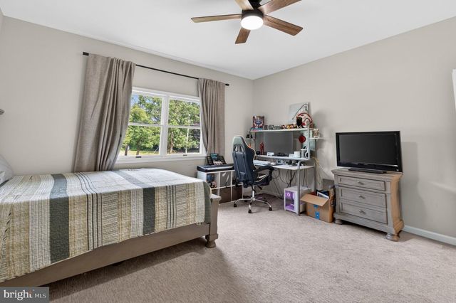 836 HARDINGVILLE RD, Monroeville, NJ 08343