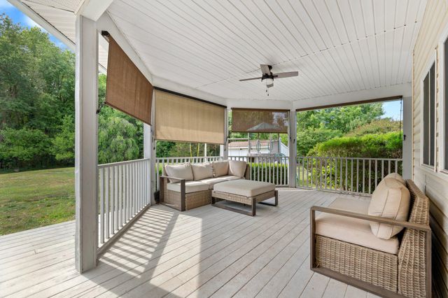 836 HARDINGVILLE RD, Monroeville, NJ 08343