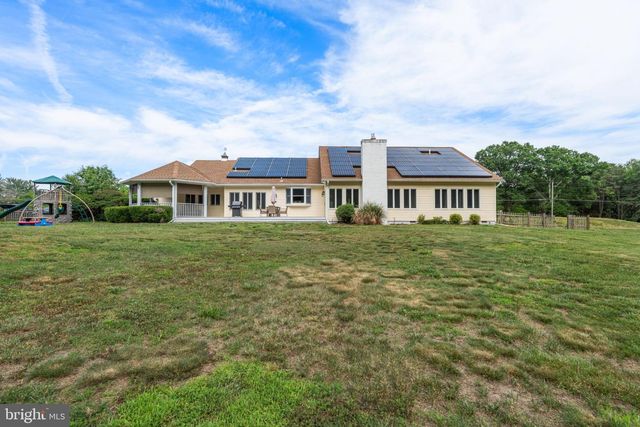 836 HARDINGVILLE RD, Monroeville, NJ 08343