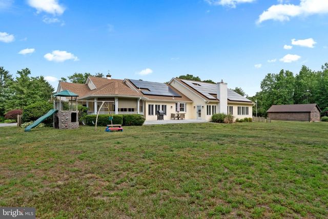836 HARDINGVILLE RD, Monroeville, NJ 08343