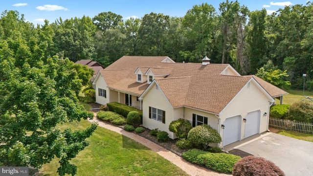 836 HARDINGVILLE RD, Monroeville, NJ 08343