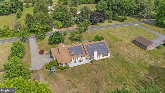 836 HARDINGVILLE RD, Monroeville, NJ 08343