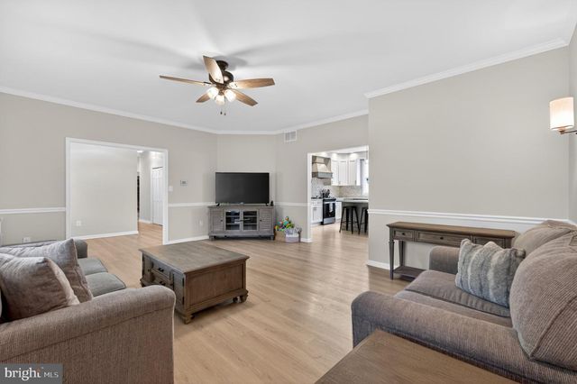 836 HARDINGVILLE RD, Monroeville, NJ 08343