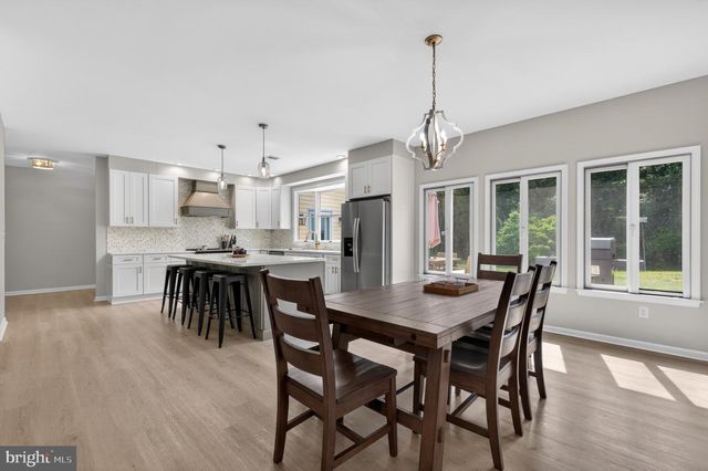 836 HARDINGVILLE RD, Monroeville, NJ 08343