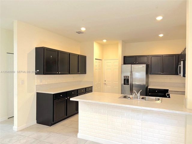 132 NE 24th Avenue, Homestead, FL 33033