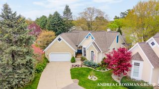 1013 Pebble Stone Court, Park Twp, MI 49424