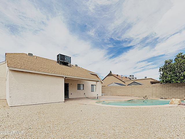 18815 N 45TH Drive, Glendale, AZ 85308