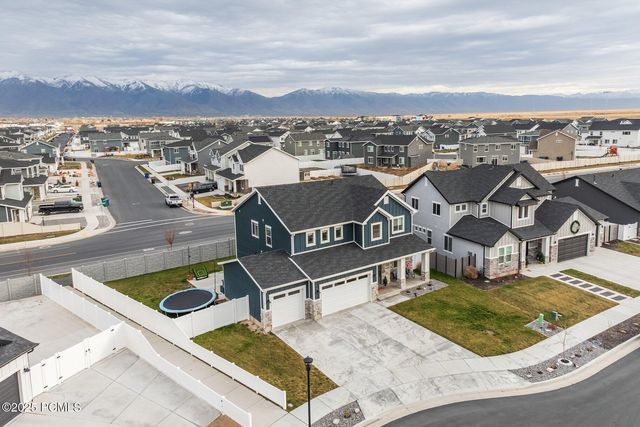 3231 S 2410 West, Syracuse, UT 84075