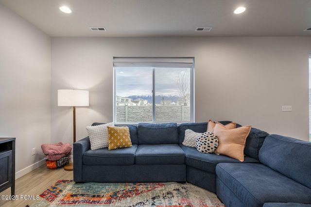 3231 S 2410 West, Syracuse, UT 84075