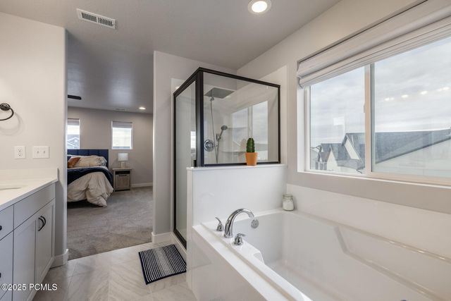 3231 S 2410 West, Syracuse, UT 84075