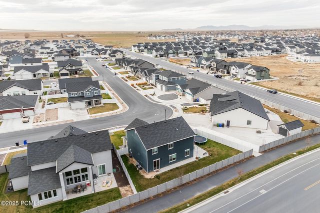 3231 S 2410 West, Syracuse, UT 84075