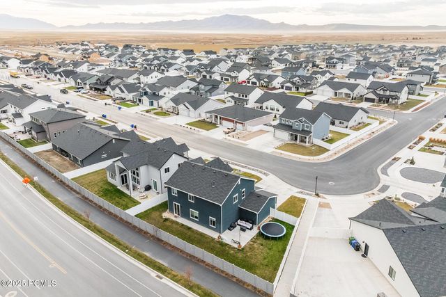 3231 S 2410 West, Syracuse, UT 84075