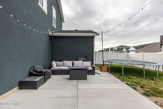 3231 S 2410 West, Syracuse, UT 84075