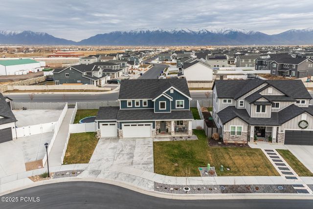 3231 S 2410 West, Syracuse, UT 84075