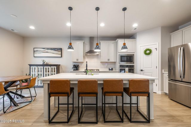 3231 S 2410 West, Syracuse, UT 84075