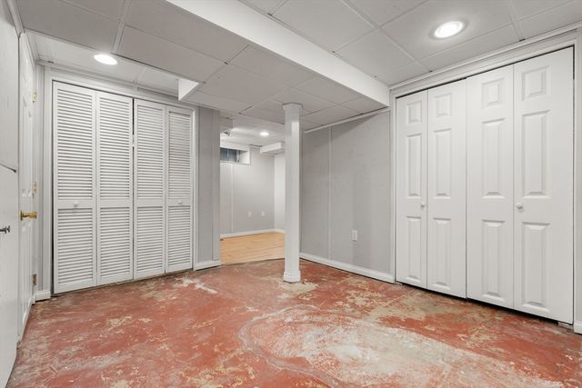 60 Meagher Ave, Milton, MA 02186